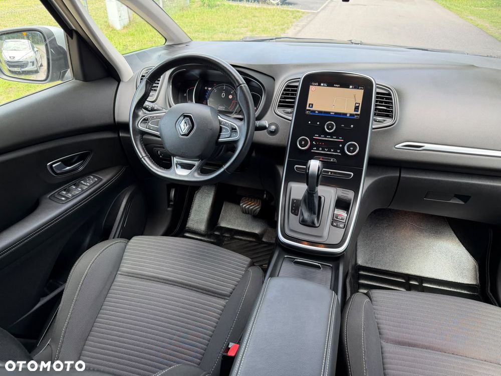 Renault Scenic - 11