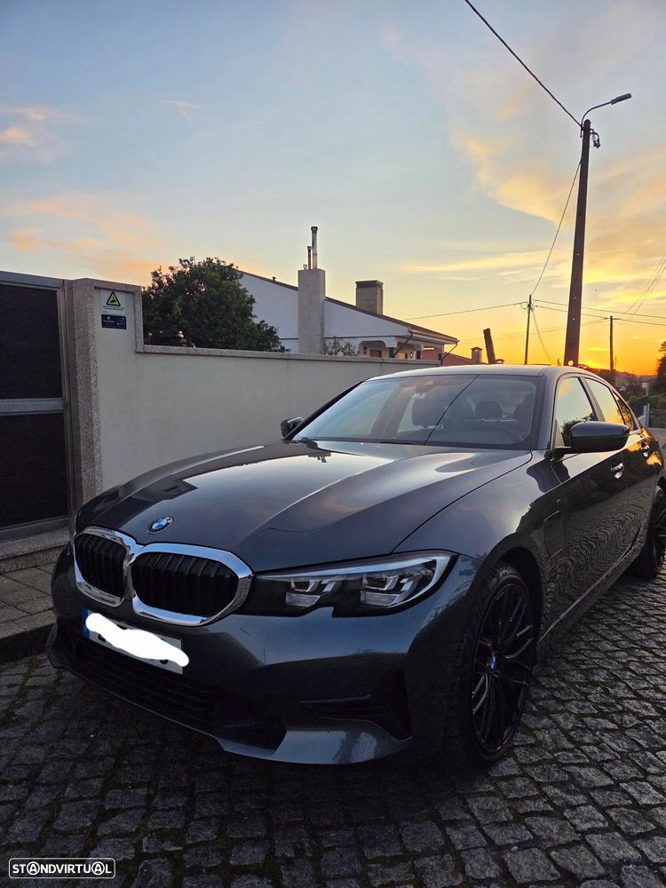 BMW 330 e Auto - 11