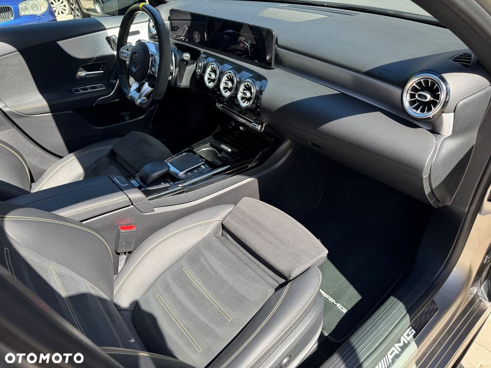 Mercedes-Benz Klasa A 45 S AMG 4-Matic 8G-DCT - 16