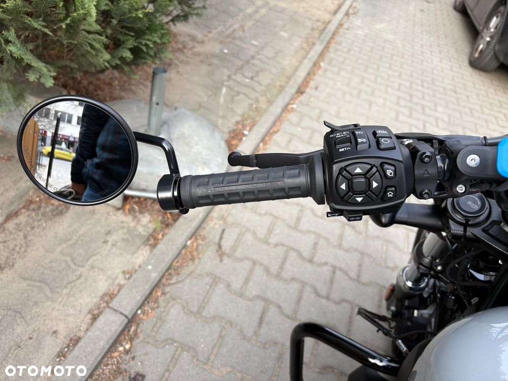 Harley-Davidson Sportster Nightster 975 - 32