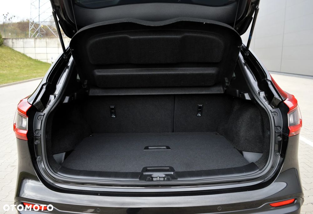 Nissan Qashqai 1.2 DIG-T Tekna EU6 - 31