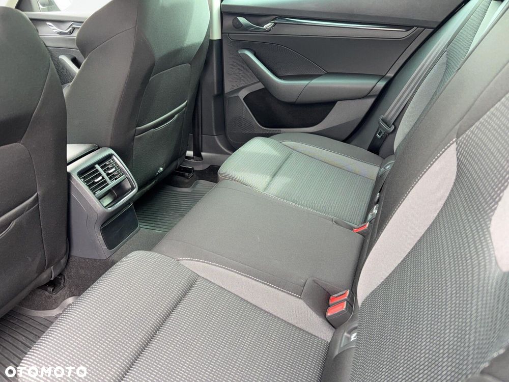 Skoda Octavia 1.5 TSI ACT Ambition - 13