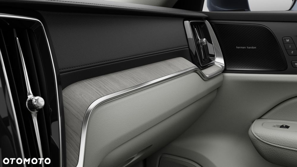 Volvo V60 B4 B Ultra Bright - 12