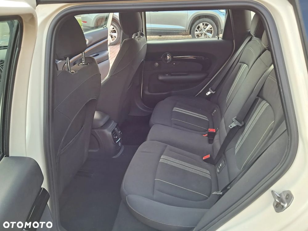 MINI Clubman - 24