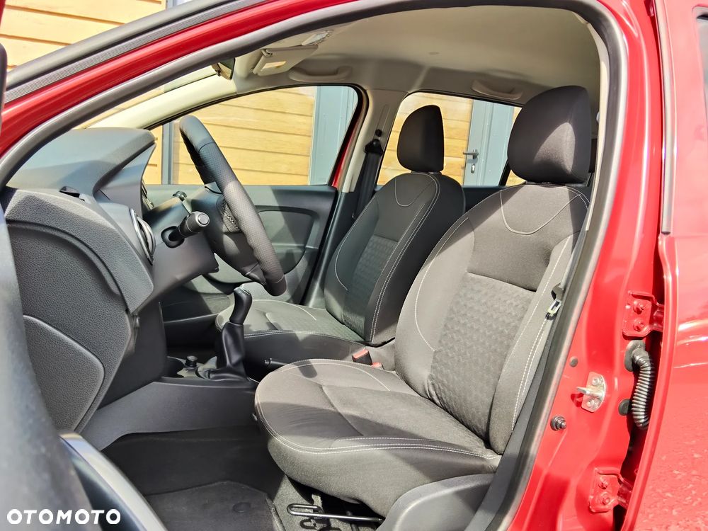 Dacia Sandero 0.9 TCe Laureate - 9