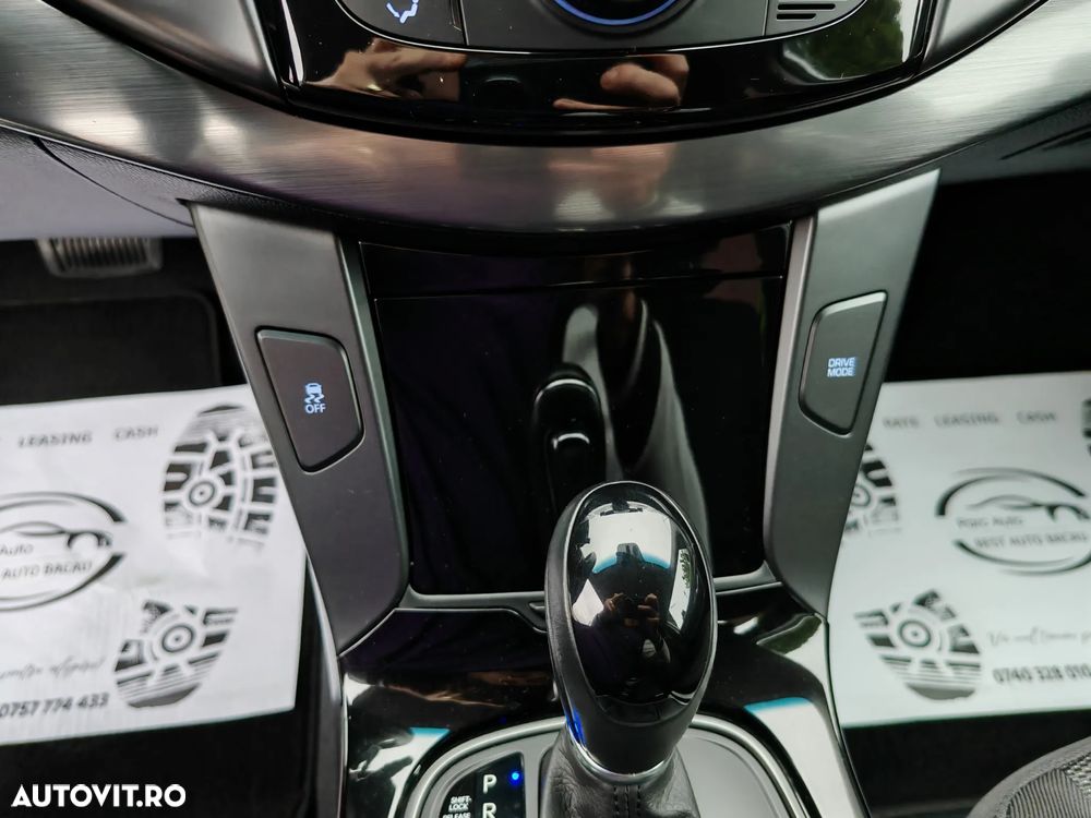 Hyundai i40 Kombi 1.7 CRDi DCT Style - 22