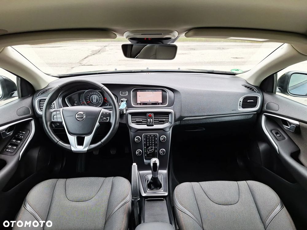 Volvo V40 Cross Country D2 Plus - 7
