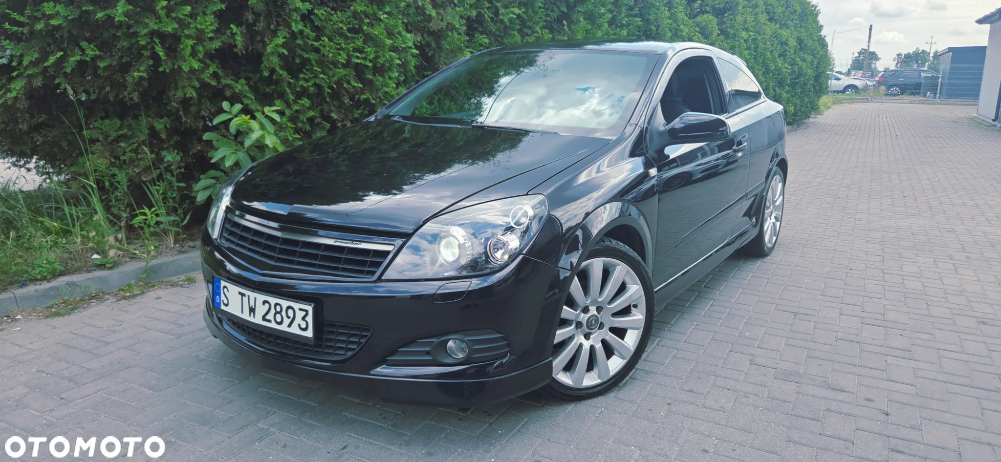 Opel Astra GTC 1.8 Cosmo - 3