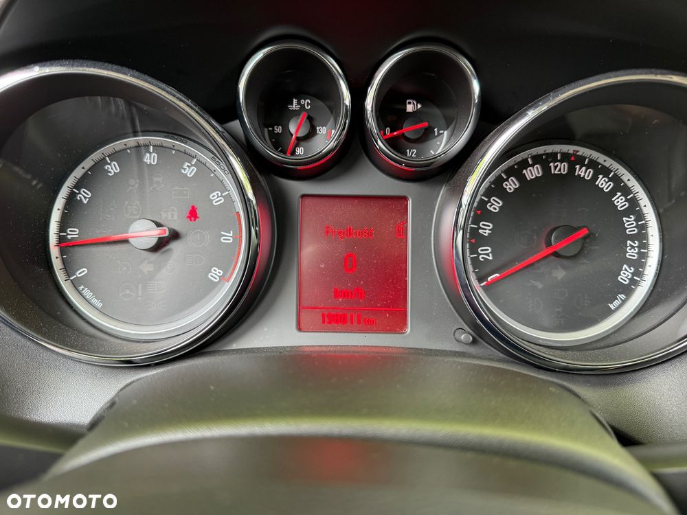 Opel Astra 1.4 Turbo - 13