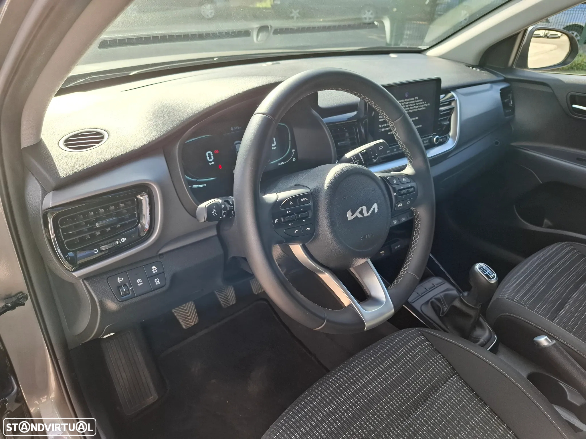 Kia Stonic 1.0 T-GDI Drive - 9
