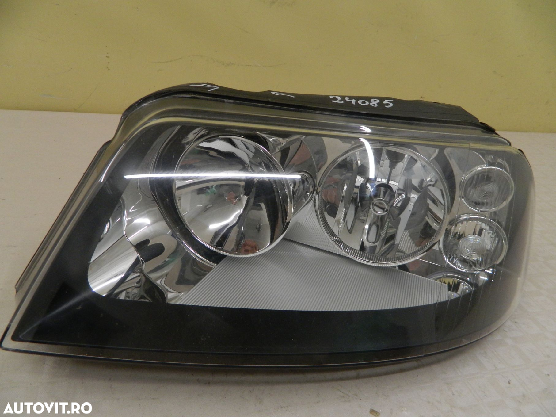 Far stanga Seat Alhambra Halogen, 2001, 2002, 2003 2004, 2005, 2006, 2007, 2008, 2009, 2010, cod origne 7N7941015M. - 3