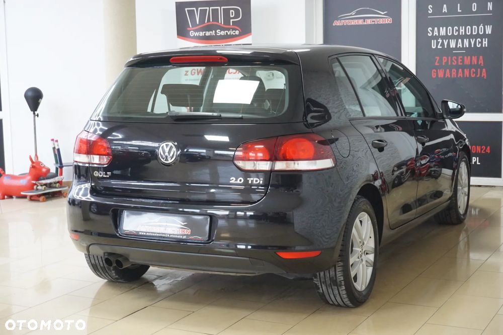 Volkswagen Golf 2.0 TDI DPF Highline - 6