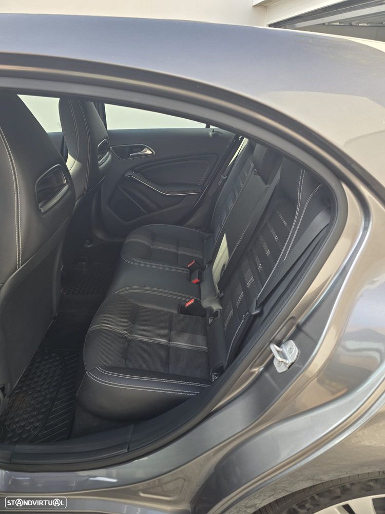 Mercedes-Benz A 180 d Style Aut. - 13