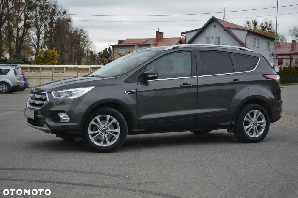 Ford Kuga - 8