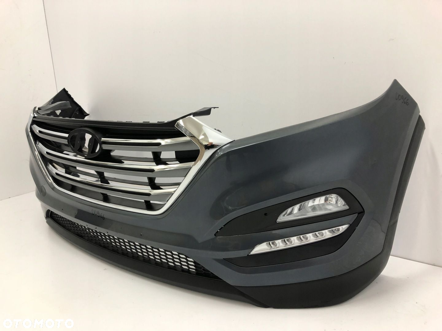 HYUNDAI TUCSON III 2015- ZDERZAK PRZEDNI - 3