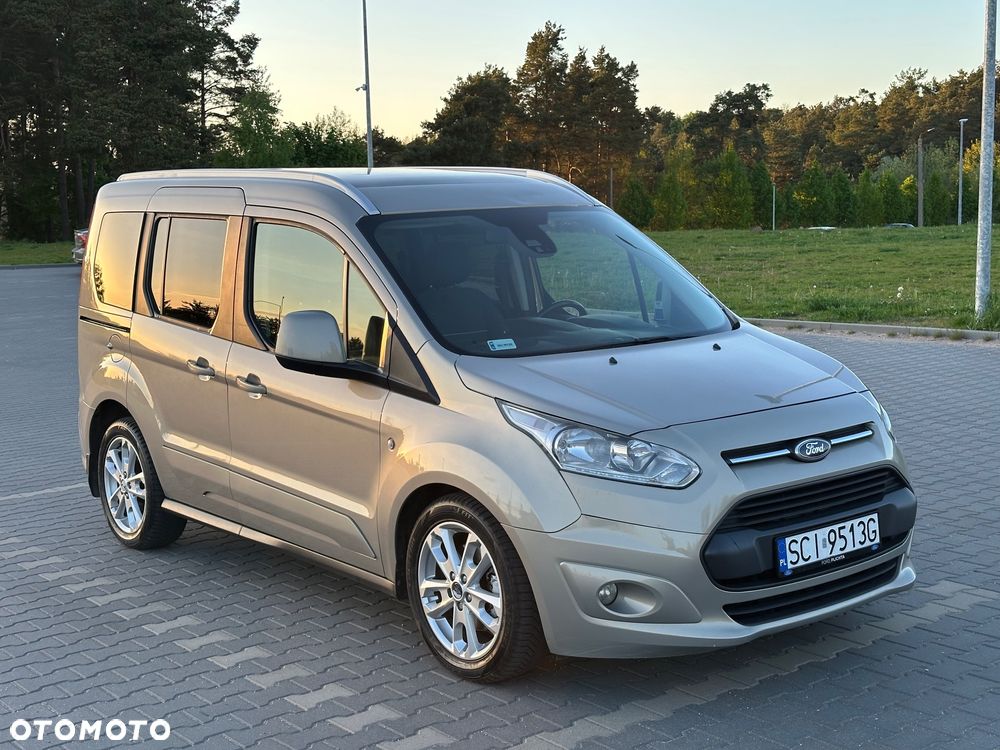Ford Tourneo Connect 1.5 TDCi Titanium - 1