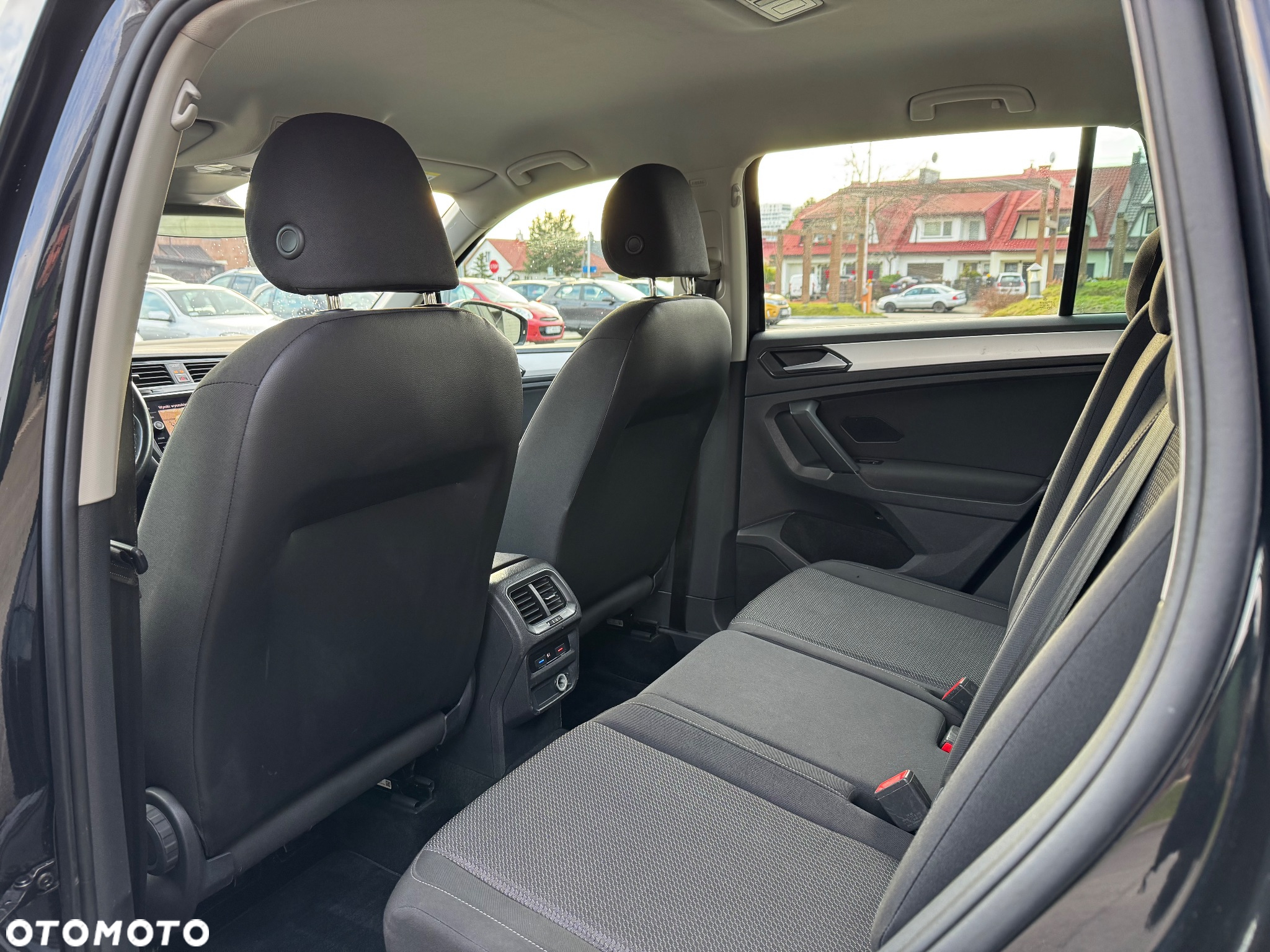 Volkswagen Tiguan 1.5 TSI EVO Comfortline - 23