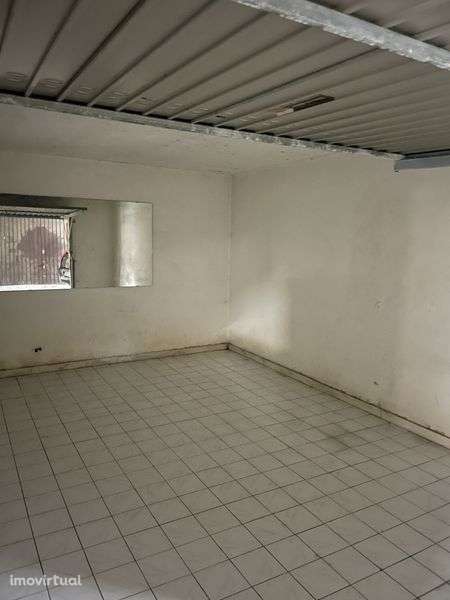 Alugo ou Vendo Garagem Box 19m2 - Grande imagem: 5/5