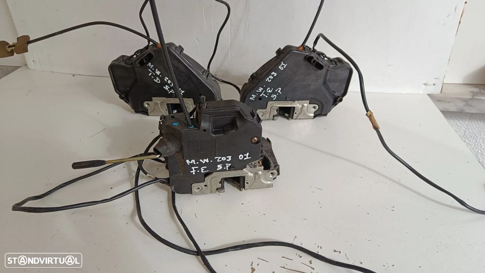 Fechaduras Mercedes w203 classe C c220 2005 - 2