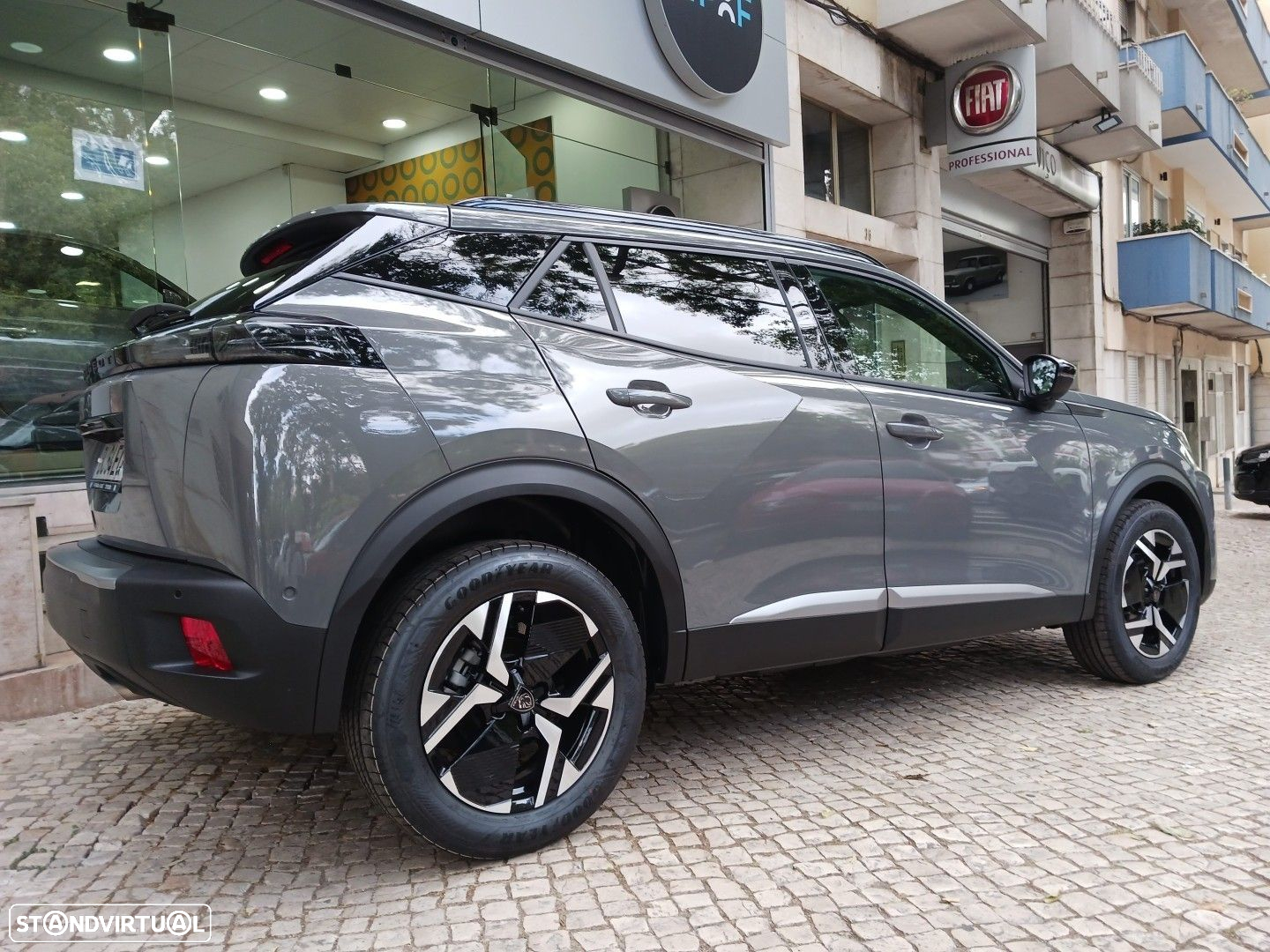 Peugeot 2008 1.2 PureTech Allure Pack - 7