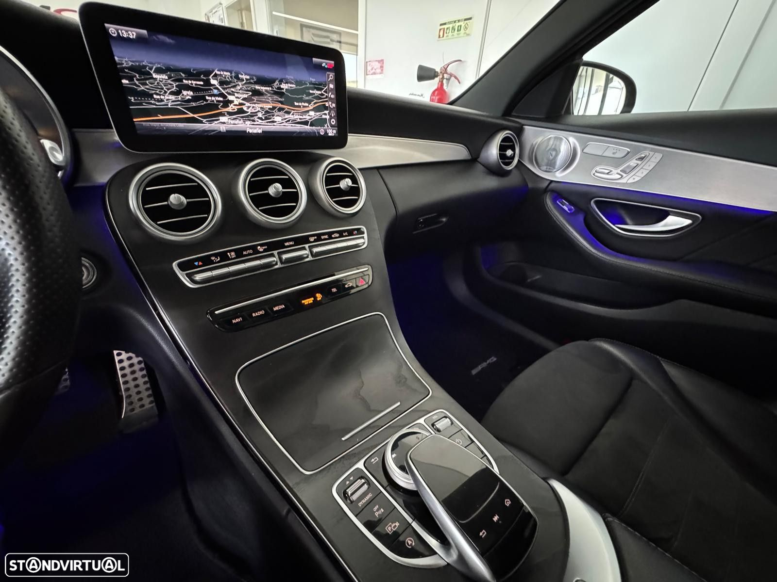 Mercedes-Benz C 220 d Station 9G-TRONIC AMG Line - 30