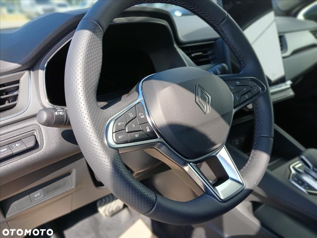 Renault Symbioz - 9
