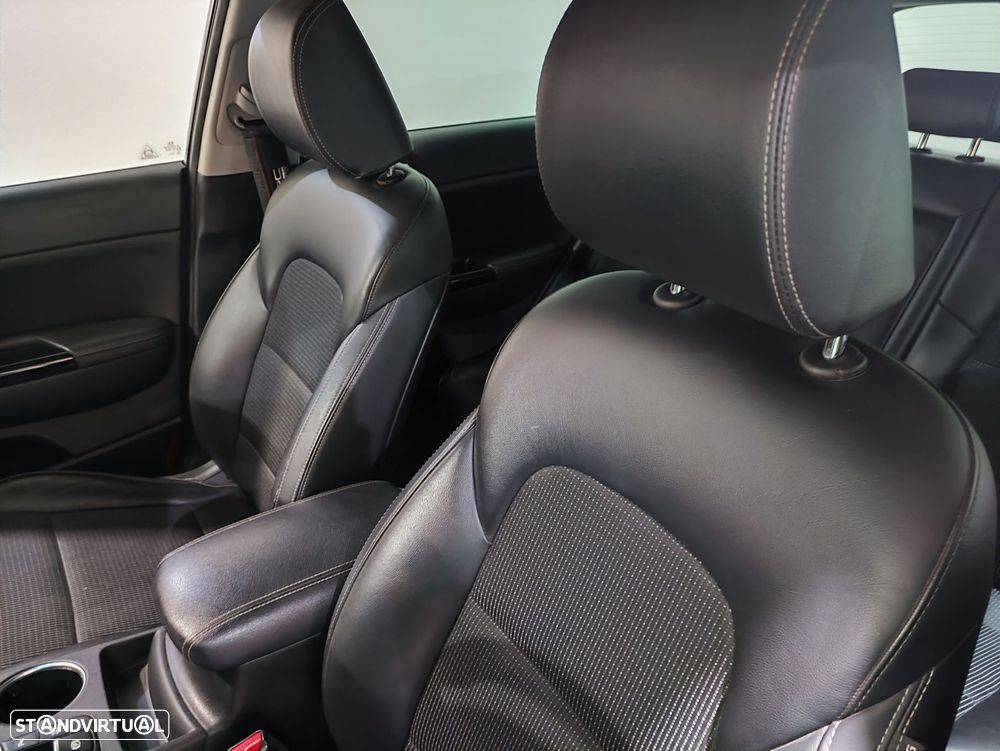 Kia Sportage 1.6 CRDI ISG TX 7DCT - 8