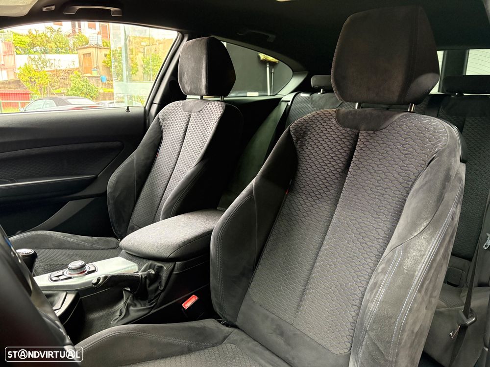 BMW 118 d Pack M - 37