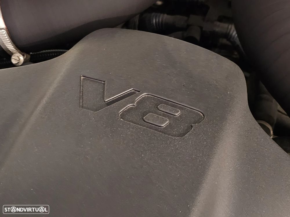 Ferrari GTC4 Lusso T - 46