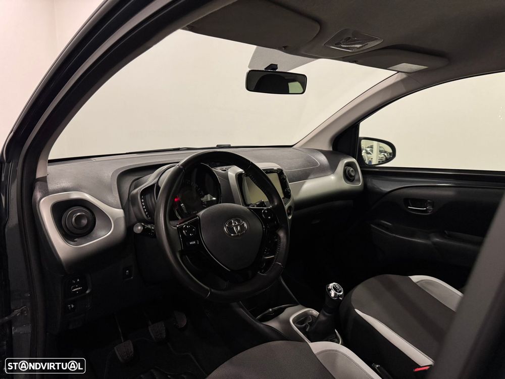 Toyota Aygo 1.0 X-Play+AC+X-Touch - 6