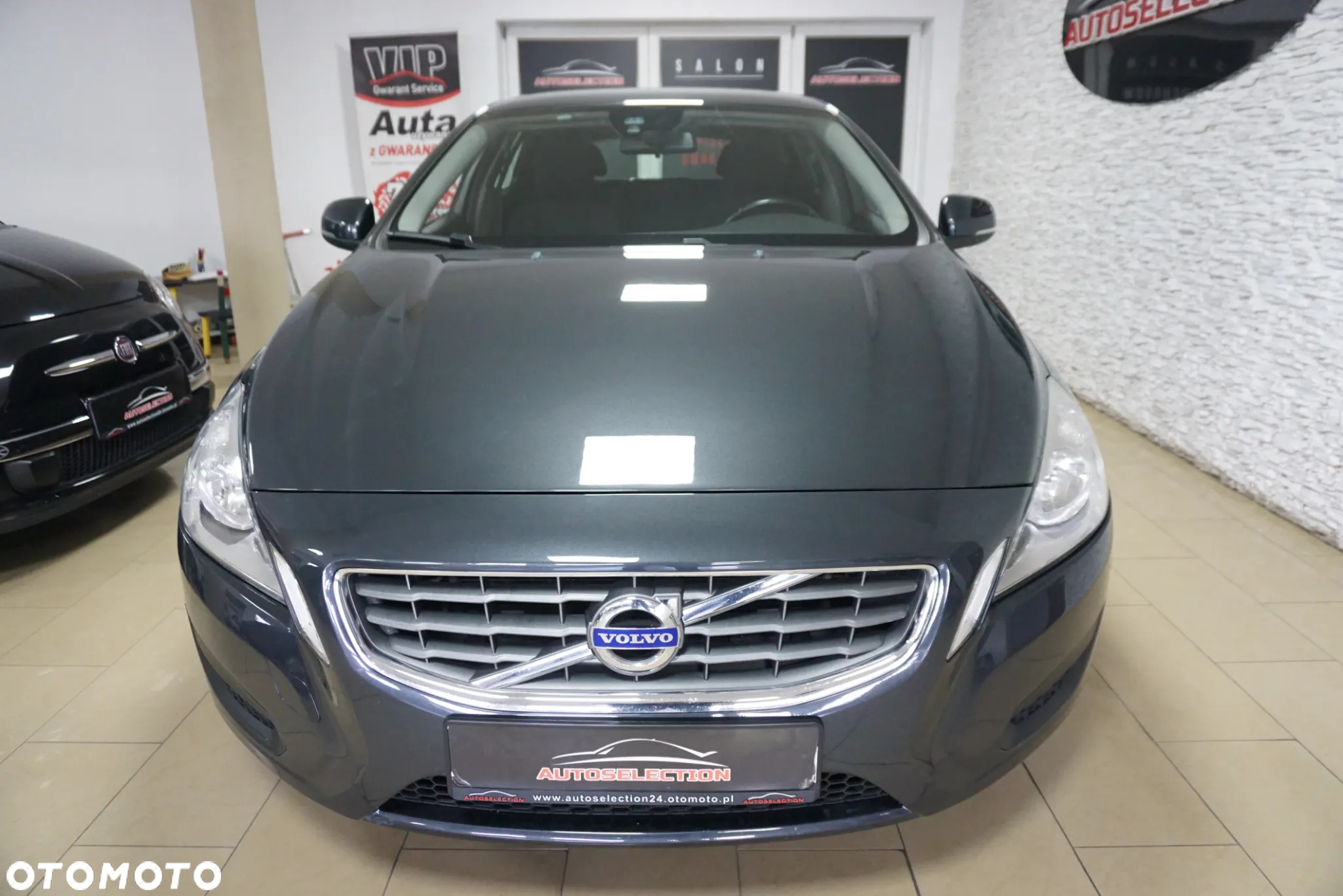 Volvo V60 D3 Momentum - 3