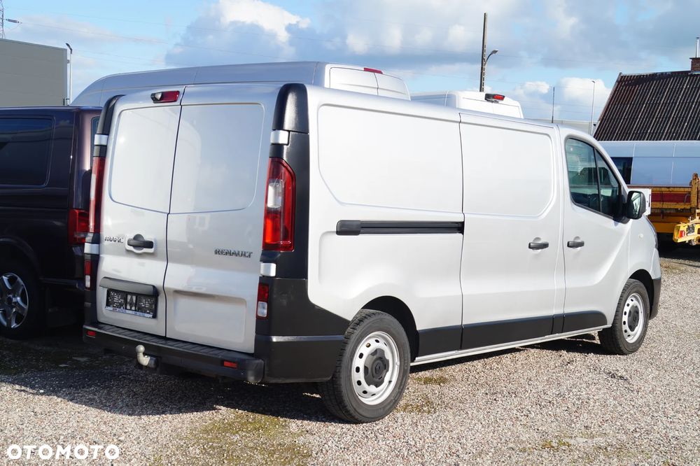 Renault Trafic - 13