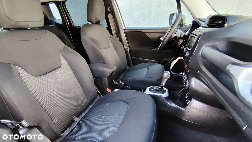 Jeep Renegade 1.4 MultiAir DSG Longitude - 17