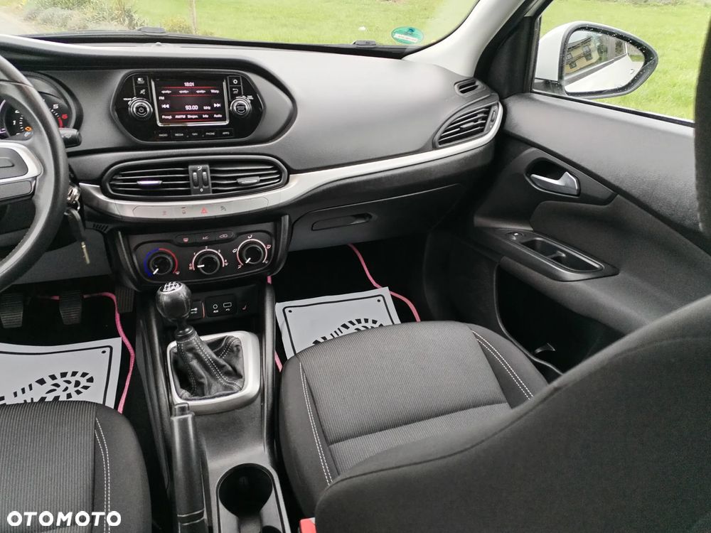 Fiat Tipo 1.4 16V More - 35