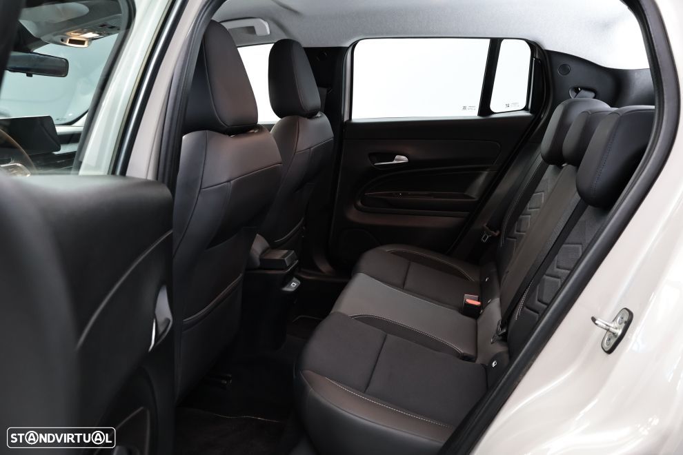 Jeep Avenger 1.2 GSE T3 Altitude - 26