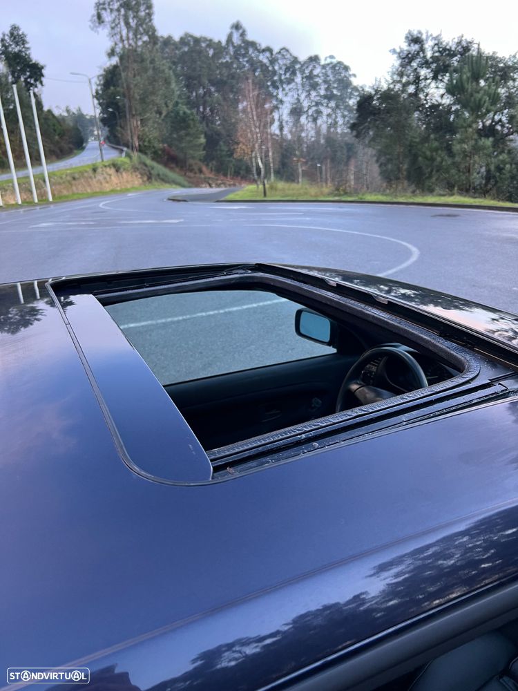 BMW 318 iS Coupé - 7