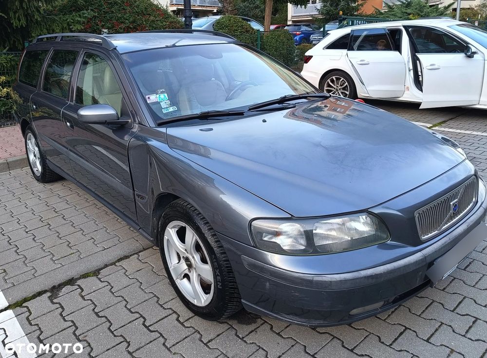 Volvo V70 2.4D5 AWD Optima - 5