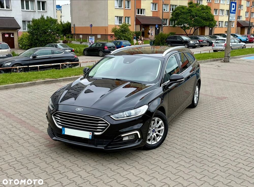 Ford Mondeo 2.0 Hybrid Titanium - 3