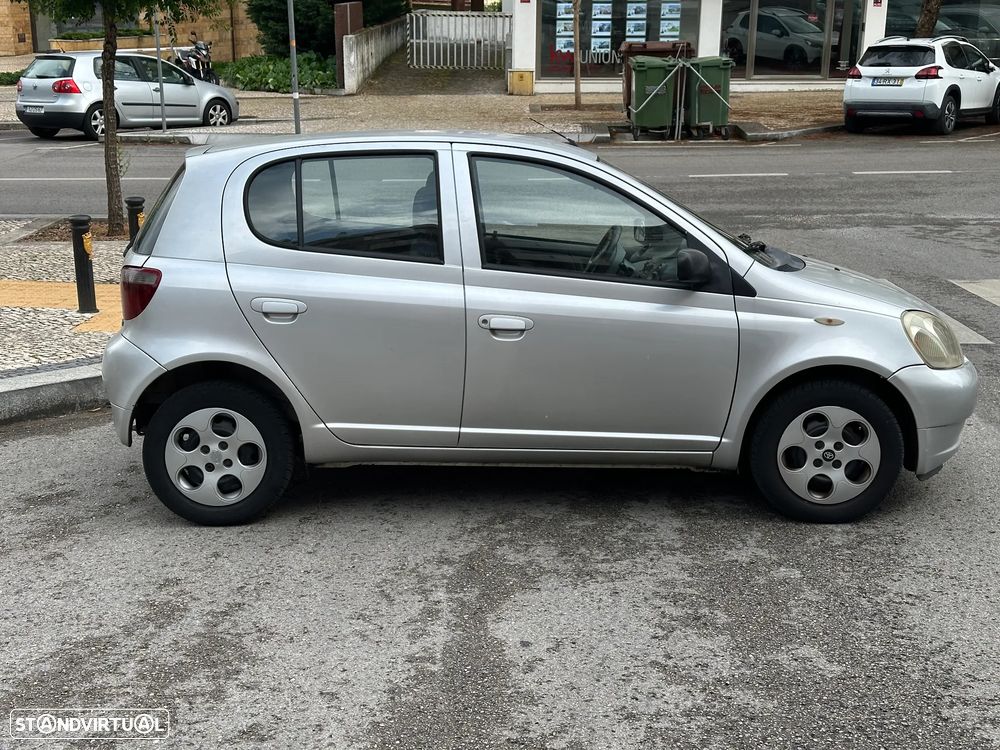 Toyota Yaris 1.3 Luna ABS+CD+AC - 4