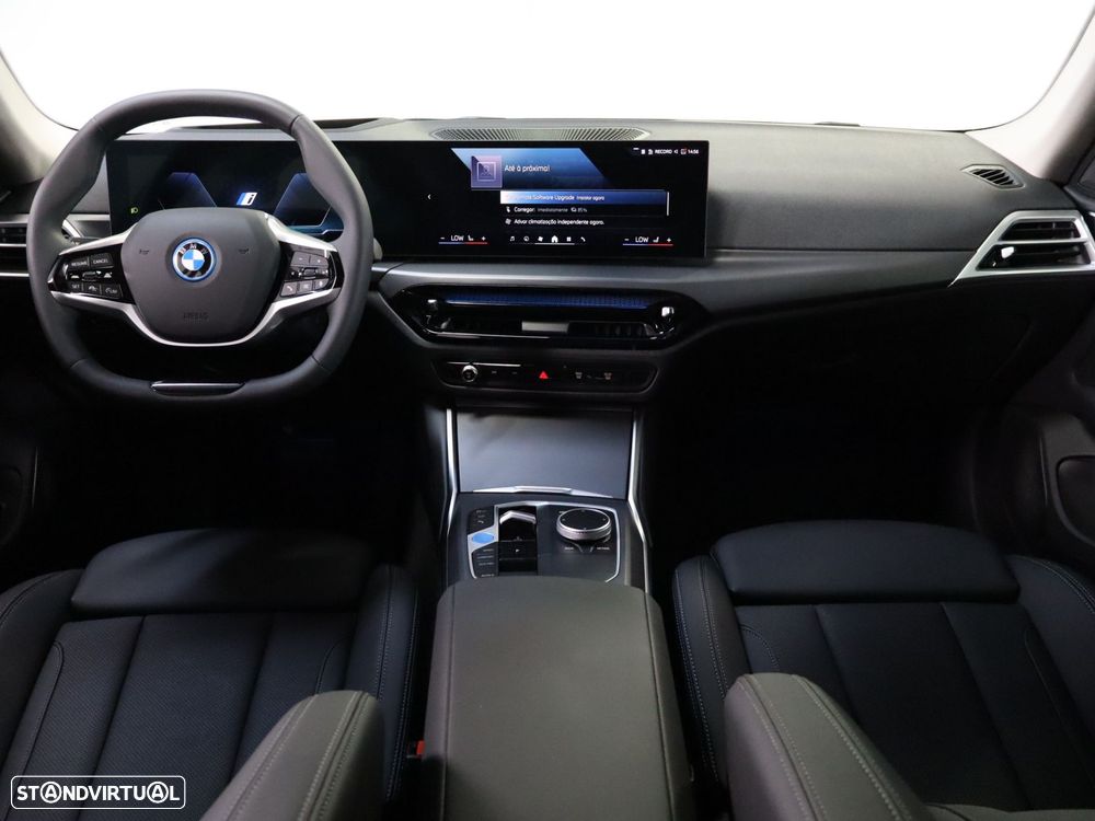 BMW i4 eDrive40 - 12