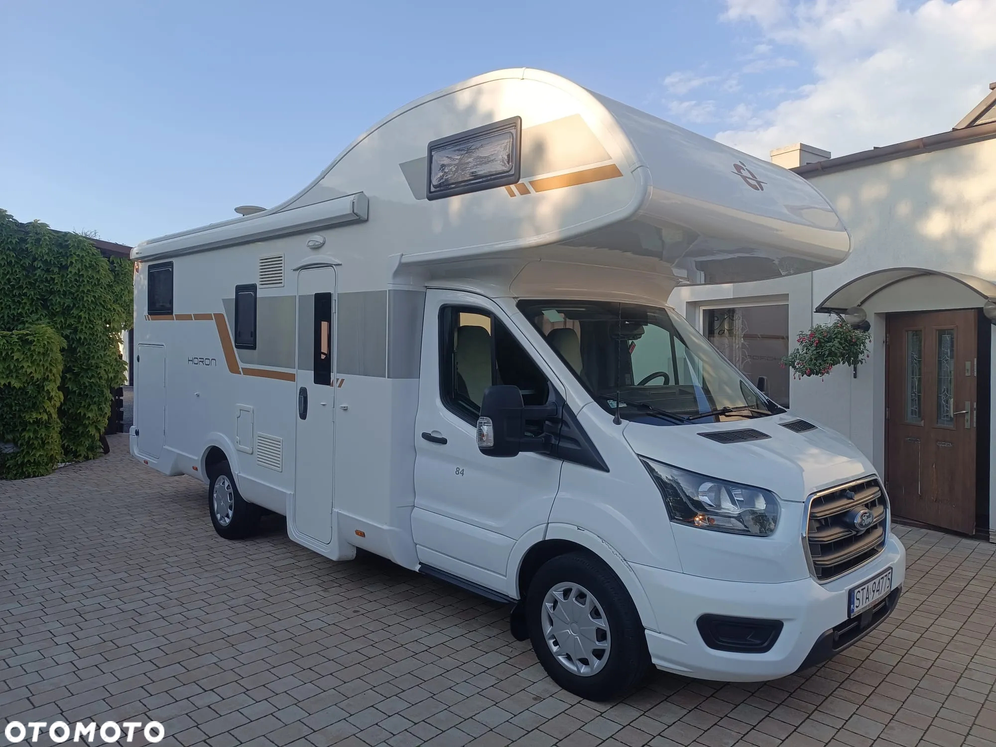 Ford HORON 84M - 24