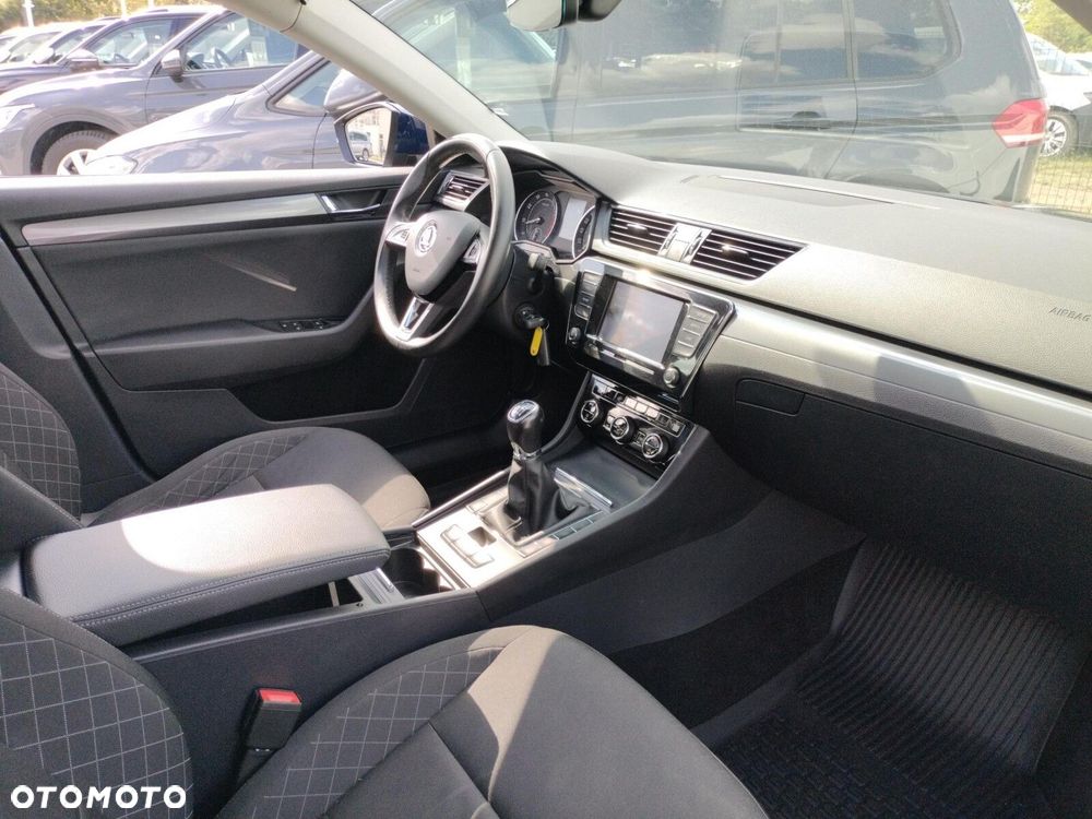 Skoda Superb 1.4 TSI ACT Active - 12