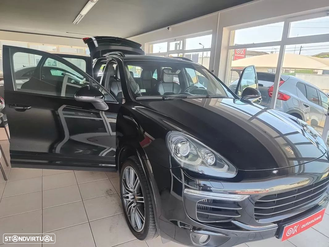 Porsche Cayenne - 18