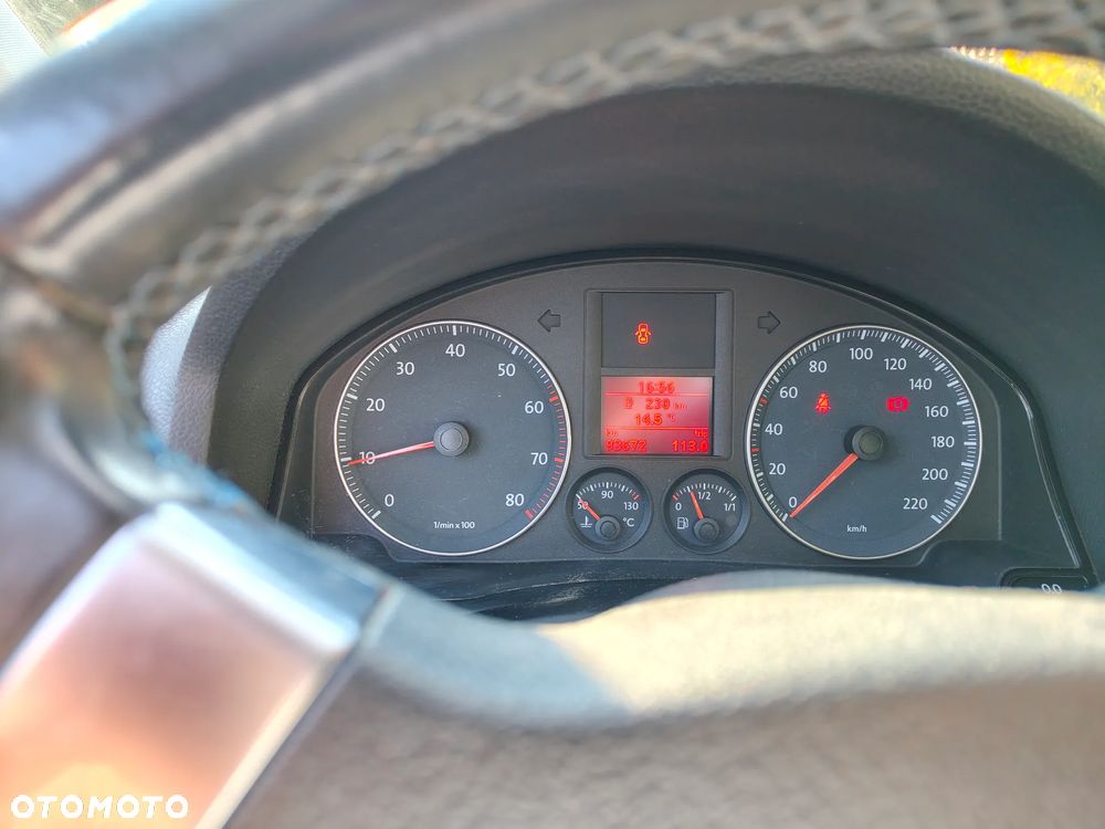 Volkswagen Golf 1.4 Comfortline - 8