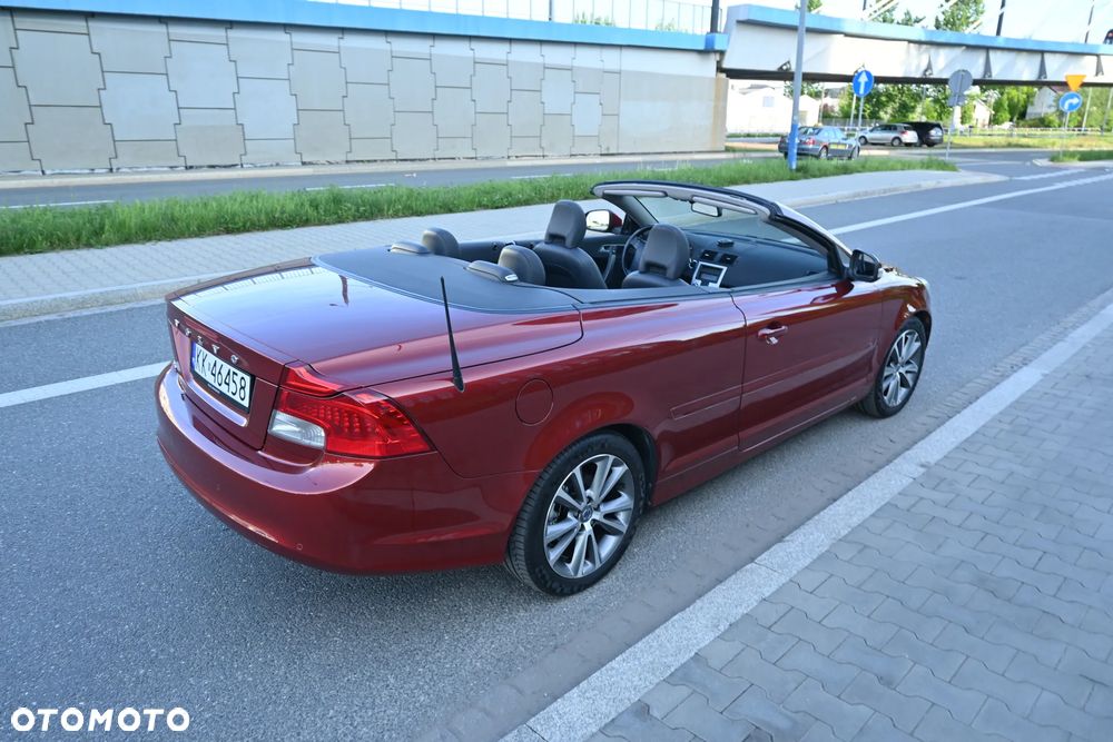 Volvo C70 2.0D Powershift Momentum - 19
