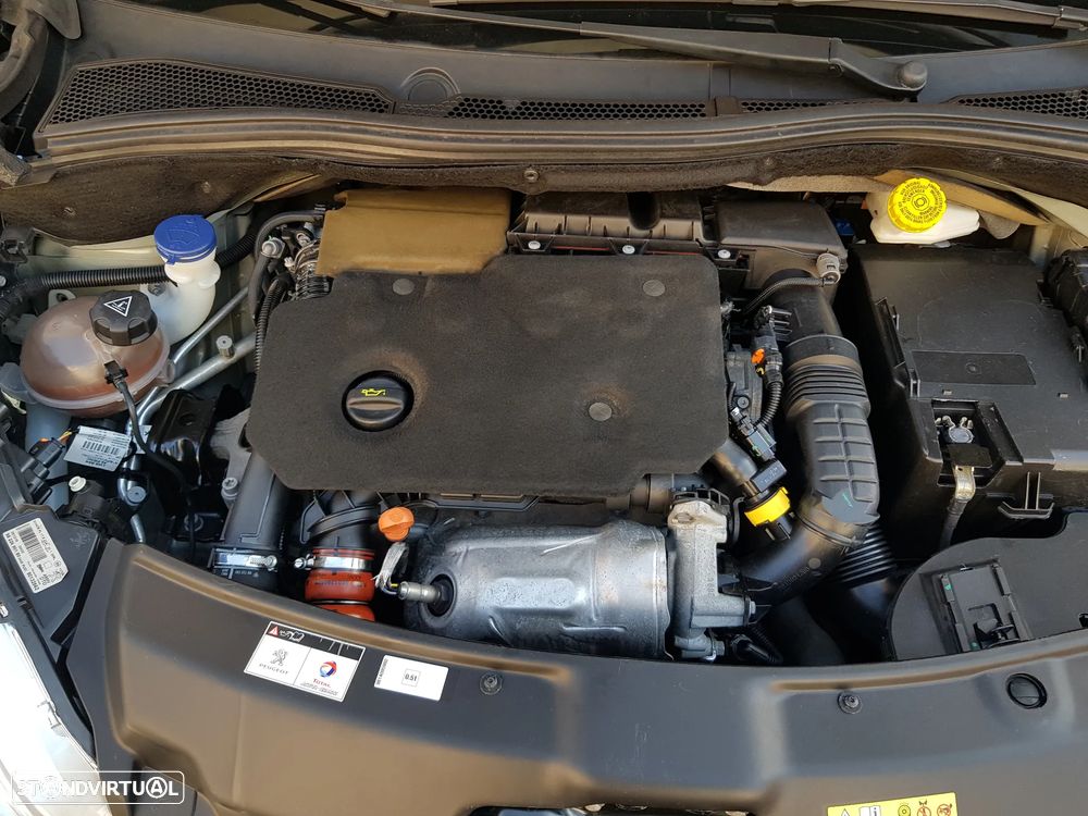 Peugeot 208 1.5 BlueHDi Signature - 27