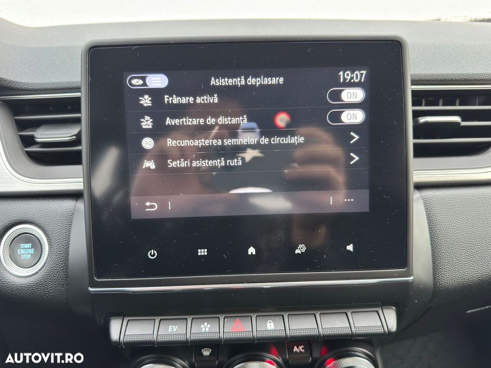 Renault Captur E-Tech Plug-In-Hybrid Intens - 22