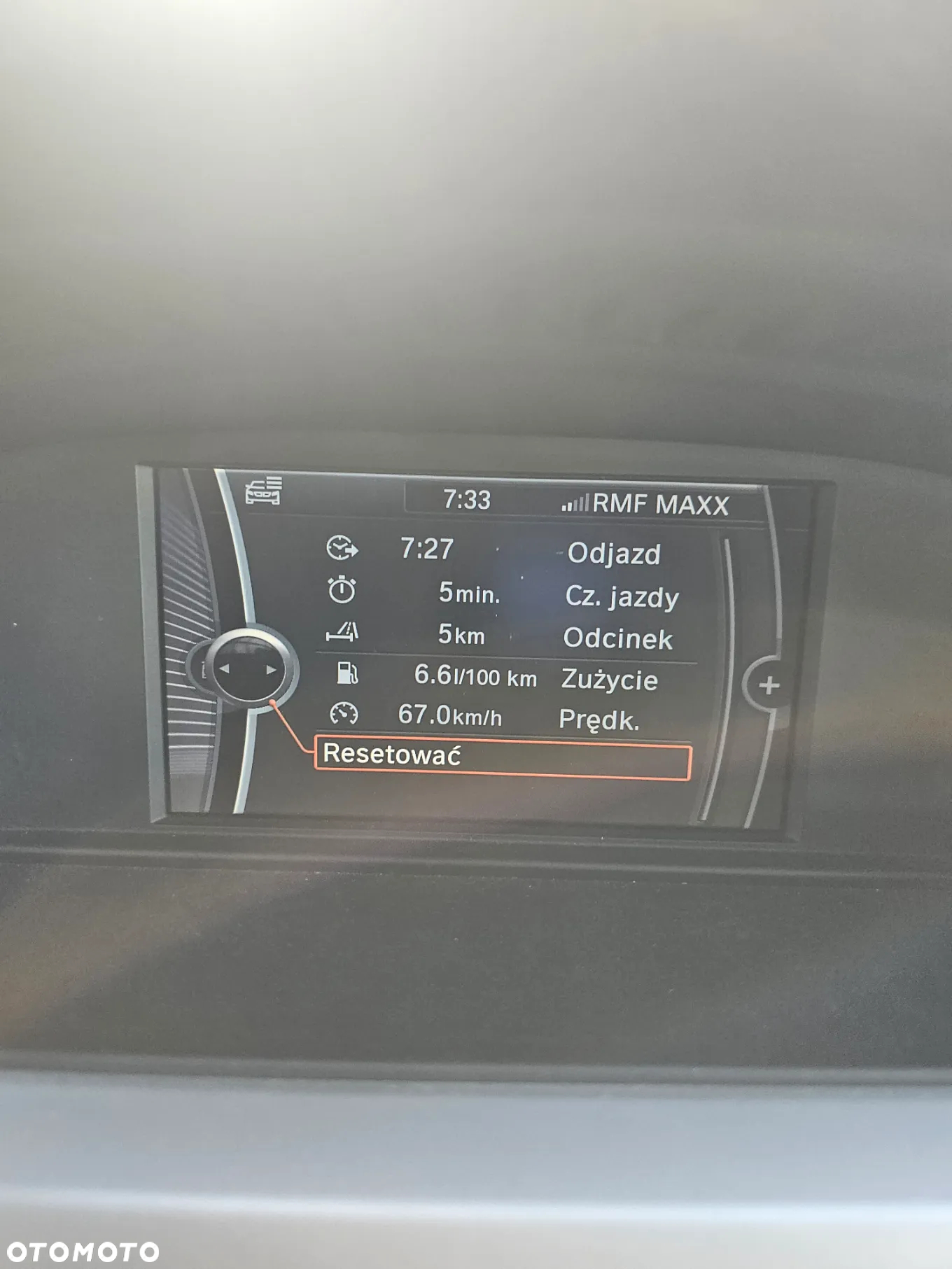 BMW Seria 3 318i Touring - 16