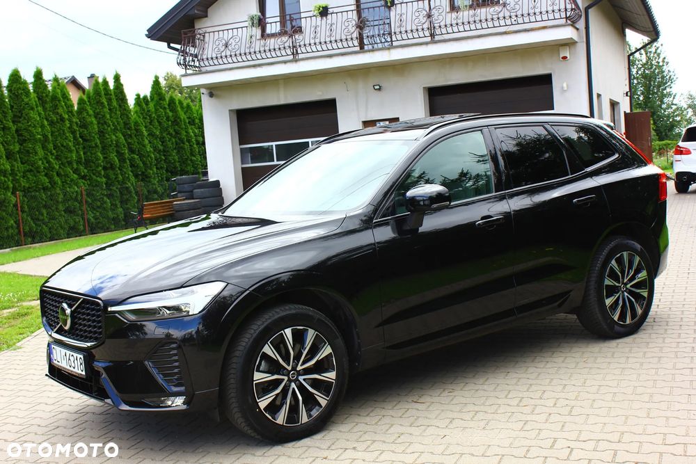 Volvo XC 60 B4 D AWD Plus Dark - 14