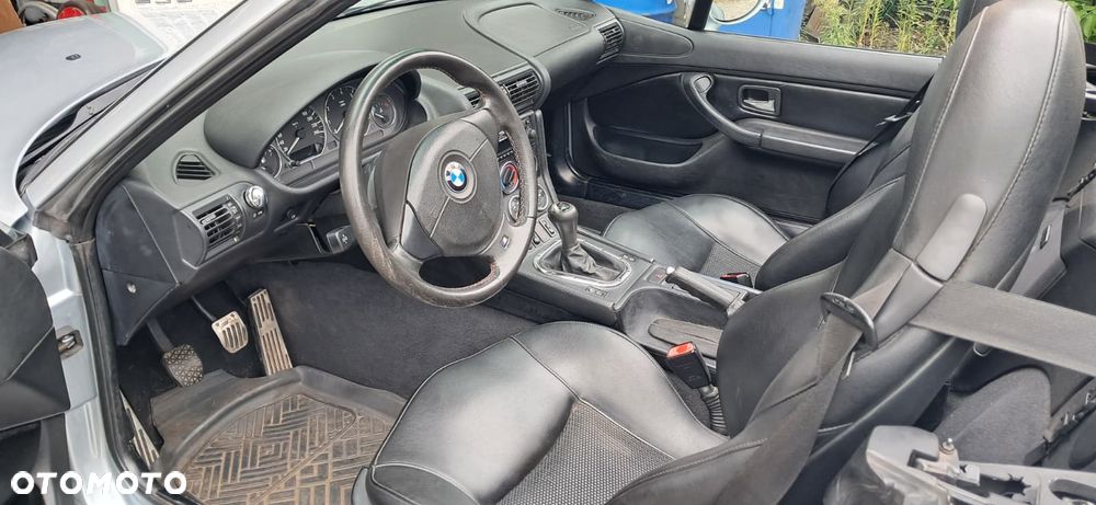 BMW Z3 2.8 - 21